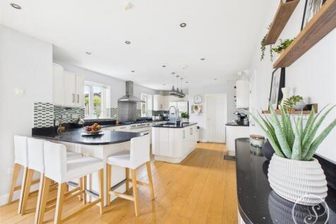 Kitchen/Diner/Family Room
