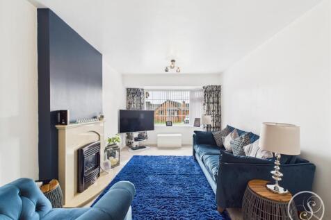 LIVING ROOM/DINER
