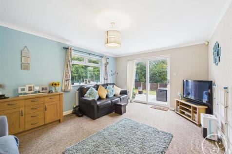 SECOND SITTING ROOM