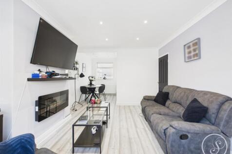 LOUNGE/DINER