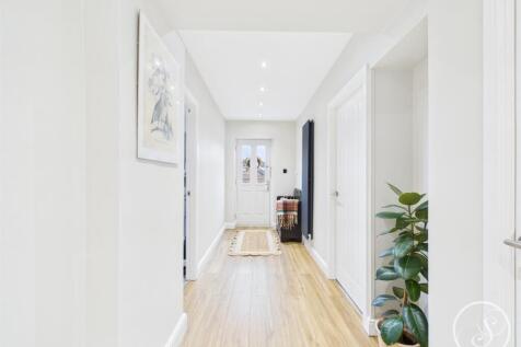 ENTRANCE HALL WAY