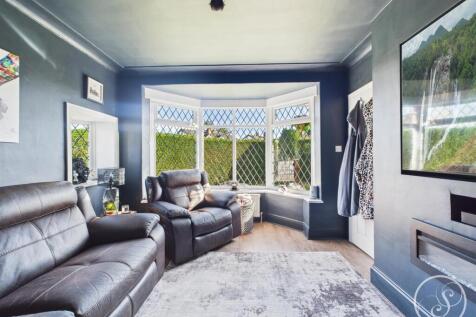 SECOND SITTING ROOM
