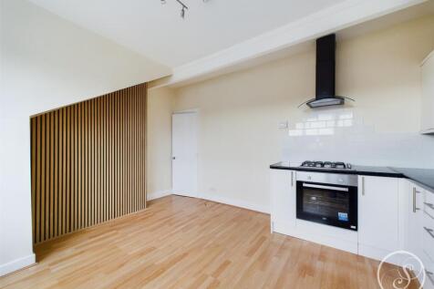 KITCHEN/ LIVING SPACE