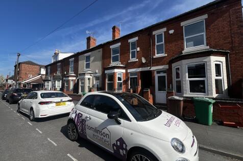 4 Bedroom terraced house (HMO)