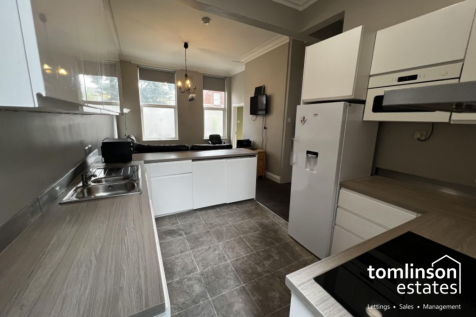 7 Bedroom detached house - HMO