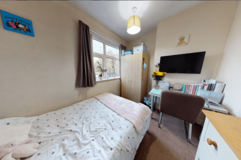 4 Bedroom terraced house - HMO
