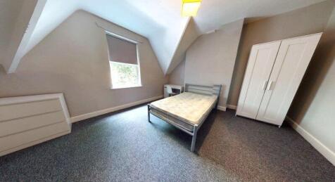 5 Bedroom terraced house - HMO