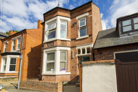 6 Bedroom detached house - HMO