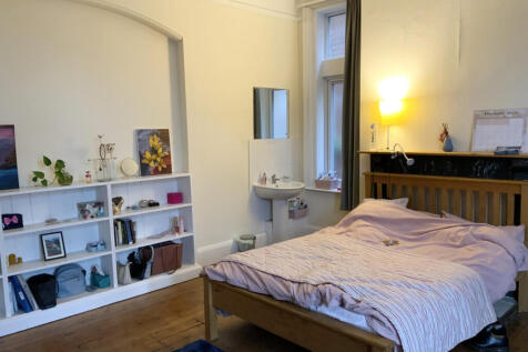 10 Bedroom detached house - HMO