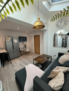 5 Bedroom HMO - Detached