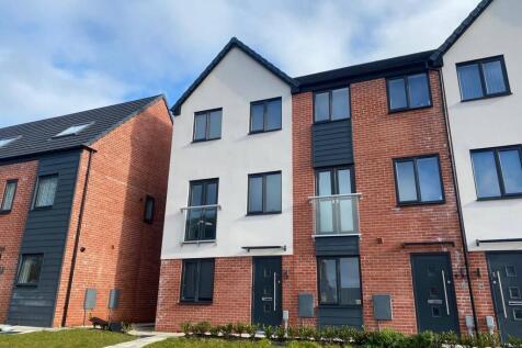 2 bedroom end terrace house