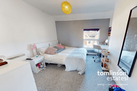 4 Bedroom Terraced House (HMO)