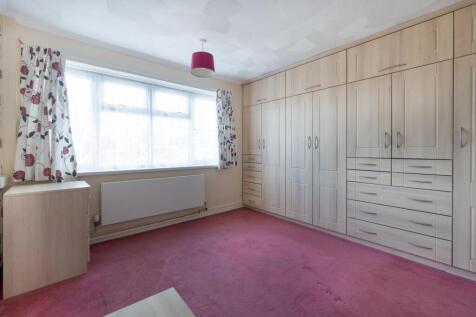 Master Bedroom.jpg