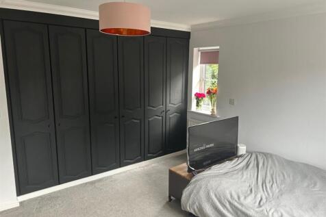 Bedroom 2.jpg