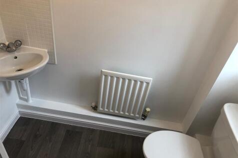 Cloakroom/wc