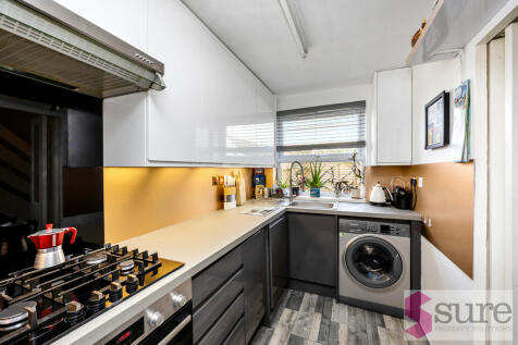 Warren Road, 110C...