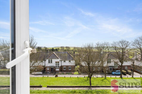 Warren Road, 110C...