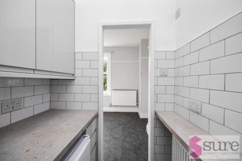 Ventnor Villas 32...