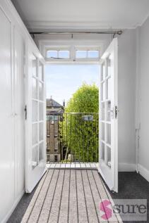 Ventnor Villas 32...