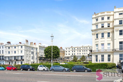 Marine Square 13b...