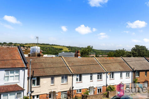 Kimberley Road, 1...