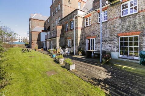Property Image 18