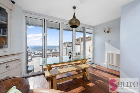 Roedean Terrace, ...