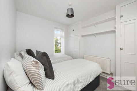 Roedean Terrace, ...