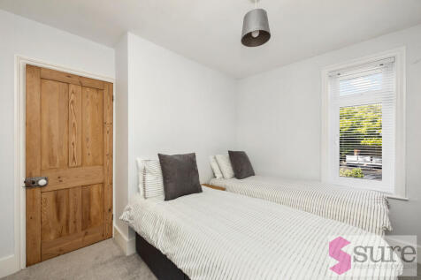 Roedean Terrace, ...