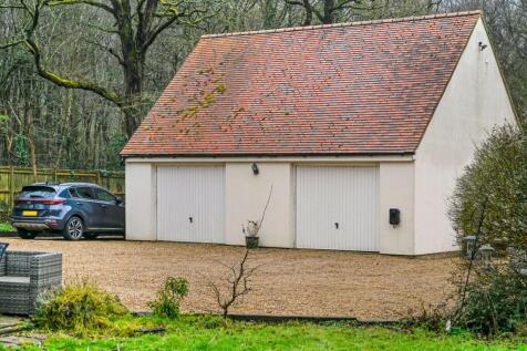Garage/Annexe