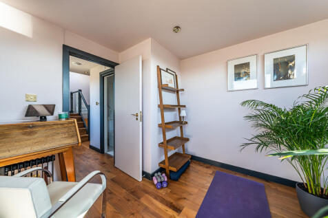 Property Image 28