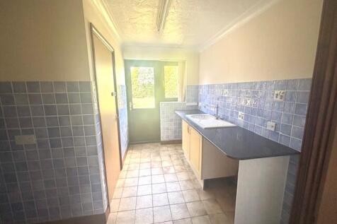 Cloakroom/wc