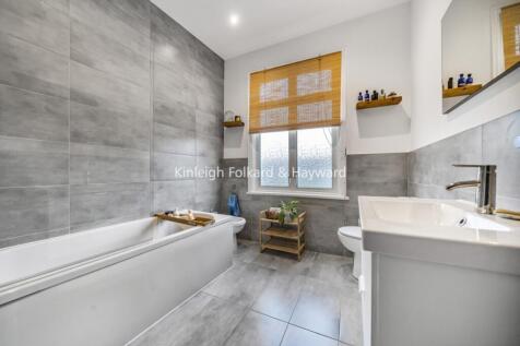 7c0a8c99-686f-41bc-8