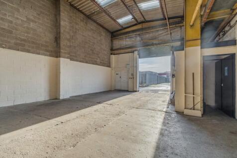 Gallery Image #18 for gbwest11 - West Point Trading Estate - 6000