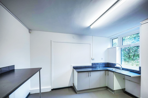 EDIT_Kitchen[3].png