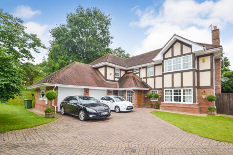 4 Bedroom Detached Property at The Keep, Madeley