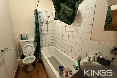 bathroom 1_0