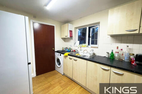 154a broadlands R...