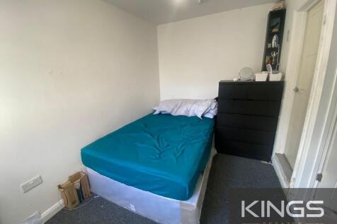bedroom 1_0