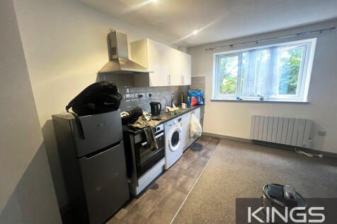 Flat 2a, 32 Clift...