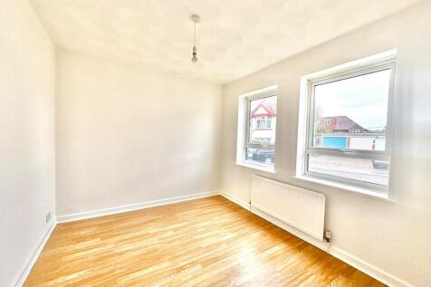 PHOTO-2025-10-29-...