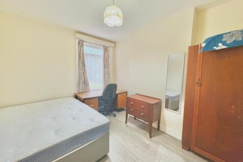 PHOTO-2025-10-29-...