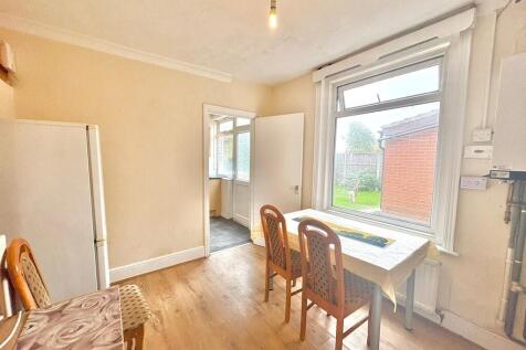 PHOTO-2025-10-29-...