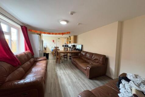 PHOTO-2025-10-30-...