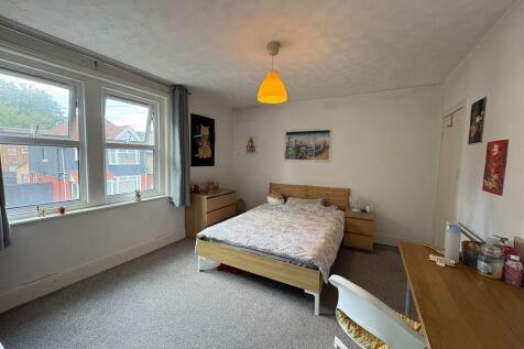 PHOTO-2025-10-16-...