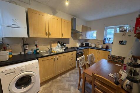 PHOTO-2025-10-16-...