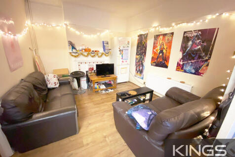 43 Blenheim grds ...