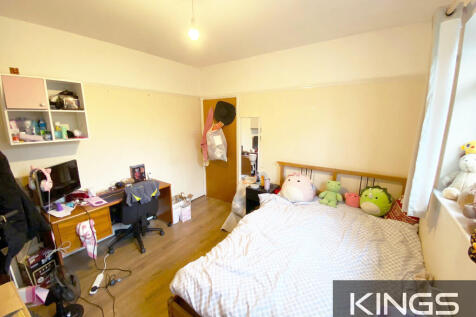 43 Blenheim grds ...