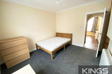 248 Portswood Rd ...