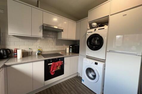 PHOTO-2025-11-05-...